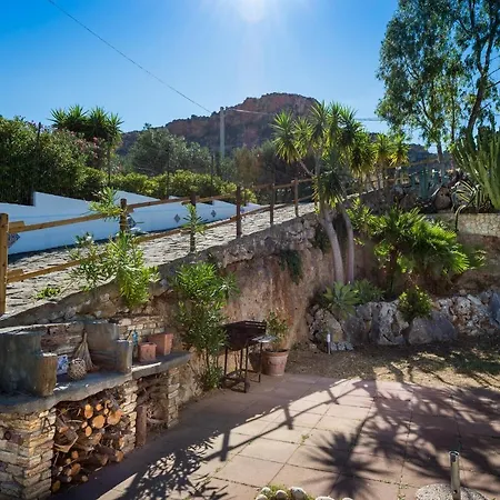 Nuova Intera Guidaloca Villa Scopello (Sicily)
